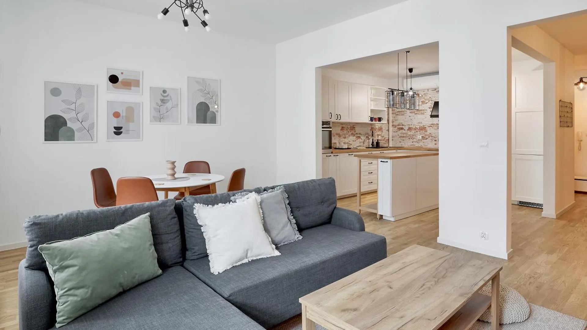 Warta River Deluxe Apartment Poznaň 0*,  Polsko